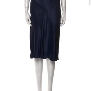 Vince Elegant Navy Blue Skirt